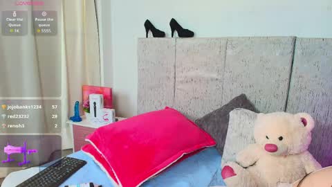 Snapshot of abby_pink1 chatting on May 18, 4:07 am abby_pink1 online show from May 18, 4:07 am