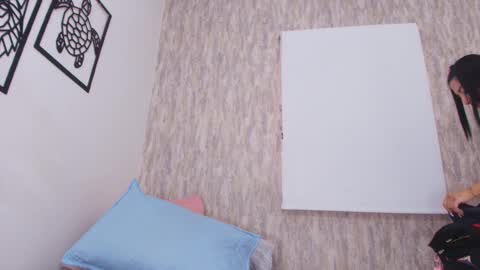 Abby online show from October 27, 7:29 pm