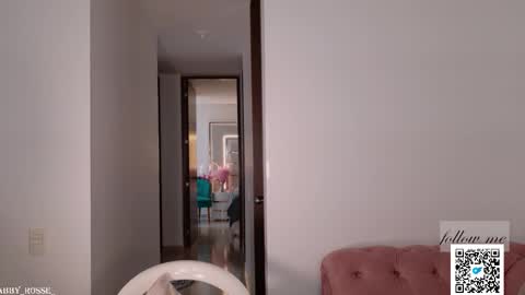 Abby  online show from November 27, 4:53 pm