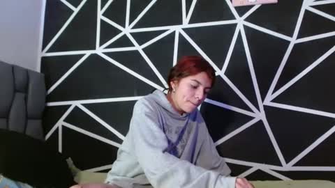Snapshot of abby_rousse09 chatting on September 11, 6:13 am abby_rousse09 online show from September 11, 6:13 am