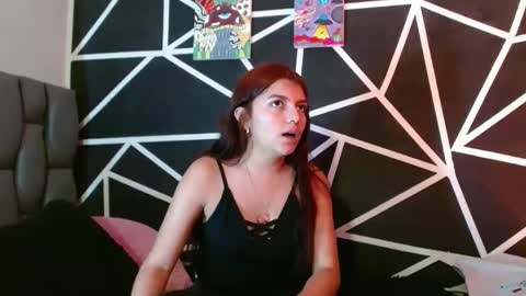 Snapshot of abby_rousse09 chatting on September 19, 2:02 am abby_rousse09 online show from September 19, 2:02 am