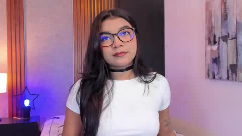 Snapshot of abby_sins chatting on November 27, 8:00 pm Abby online show from November 27, 8:00 pm