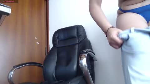 Vannesa online show from November 12, 12:16 pm