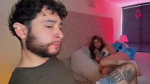 Snapshot of abbyandchris1 chatting on September 17, 2:52 pm START TRANSMISSION ---- AM COLOMBIA TIME online show from September 17, 2:52 pm