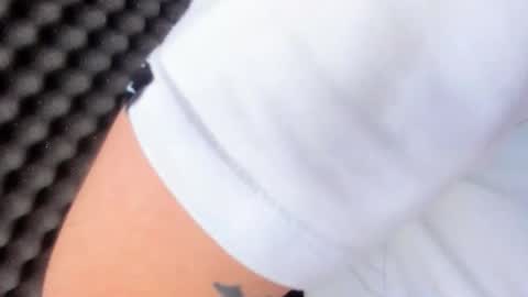 Snapshot of abbyandchris1 chatting on October 29, 6:53 pm START TRANSMISSION ---- AM COLOMBIA TIME online show from October 29, 6:53 pm