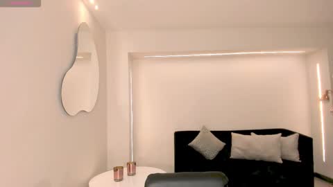 Abby Dalton  online show from January 11, 11:04 am