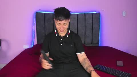 Snapshot of abbysmiitth_ chatting on January 7, 12:20 pm Abby Smith online show from January 7, 12:20 pm