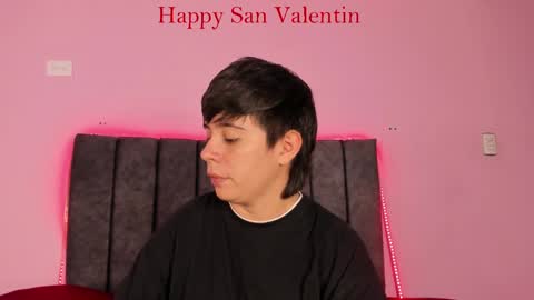 Snapshot of abbysmiitth_ chatting on February 14, 12:14 pm Abby Smith online show from February 14, 12:14 pm