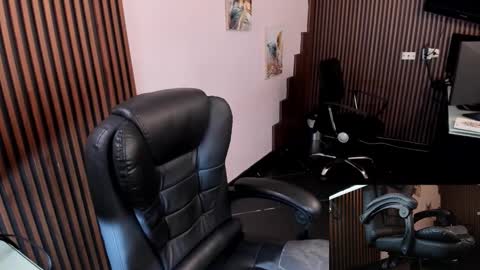 Abby Stones online show from October 21, 10:27 am