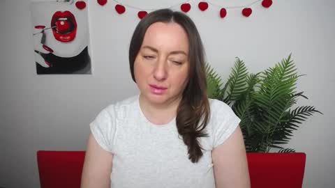 abbytaylorr online show from February 19, 7:59 am