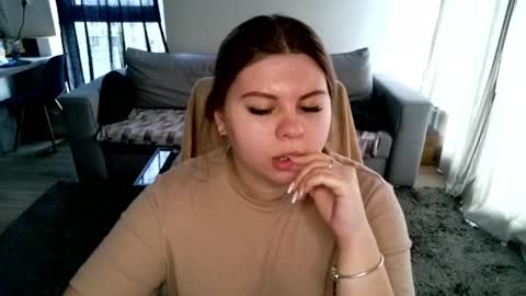 abbyvibe online show from November 12, 11:21 am