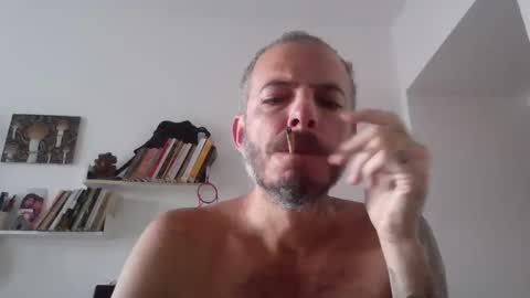 hotmansolo online show from December 17, 9:39 am