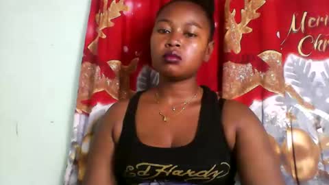 abella677022 online show from March 31, 7:09 am