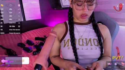 abella_as_ online show from June 2, 3:14 pm