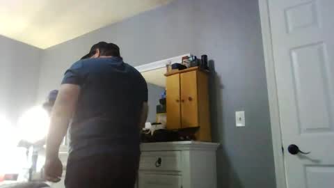 Snapshot of abennett76 chatting on May 20, 11:44 pm AJ online show from May 20, 11:44 pm