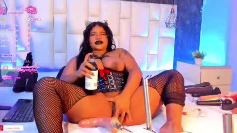 aberachmackay online show from November 26, 8:59 am