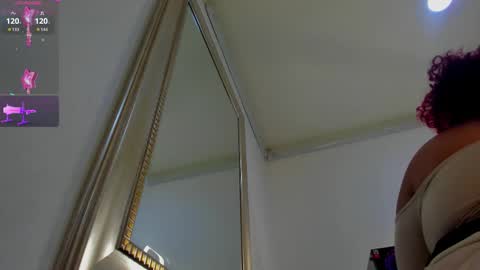 Abigail online show from December 21, 4:58 pm