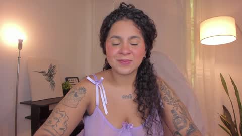 Abigail online show from January 26, 5:13 pm