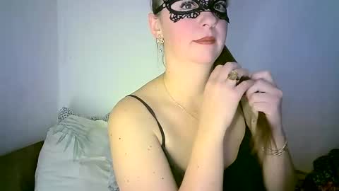 GoldenFish online show from December 3, 11:57 pm