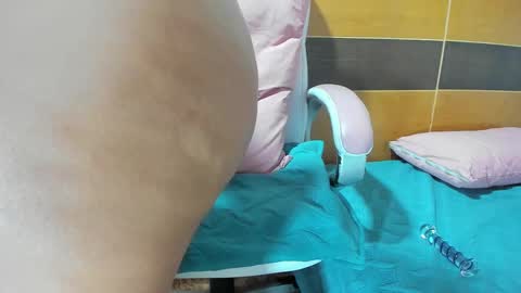 Snapshot of abiigail_fox chatting on March 7, 6:46 am Abigail online show from March 7, 6:46 am