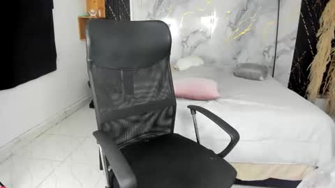 abony_sex69 online show from May 23, 4:07 am