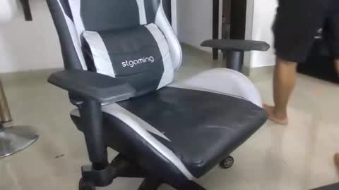 abraca402512 online show from February 8, 5:49 pm