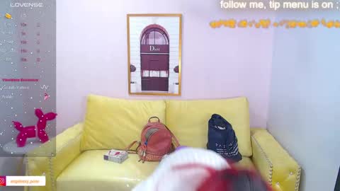 Snapshot of abril_ch_ chatting on February 13, 5:01 pm abril_ch_ online show from February 13, 5:01 pm