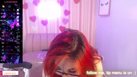 Snapshot of abril_ch_ chatting on February 21, 9:11 pm abril_ch_ online show from February 21, 9:11 pm