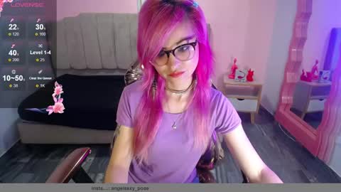 Snapshot of abril_ch_ chatting on October 18, 10:38 am abril_ch_ online show from October 18, 10:38 am