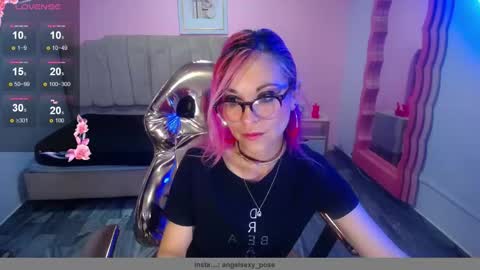 Snapshot of abril_ch_ chatting on October 30, 10:38 am abril_ch_ online show from October 30, 10:38 am