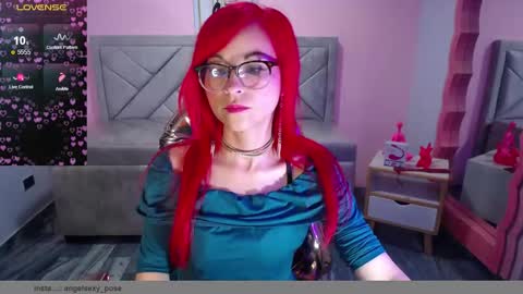 Snapshot of abril_ch_ chatting on November 18, 10:41 am abril_ch_ online show from November 18, 10:41 am