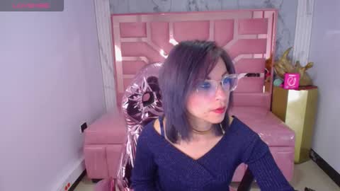 abril_ch_ online show from March 20, 12:10 pm