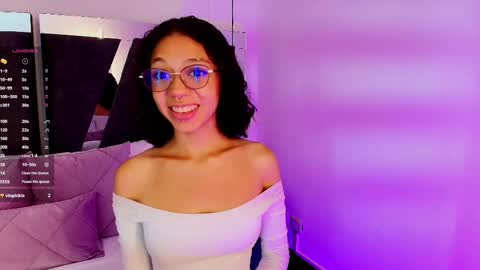  Abril  online show from March 3, 8:00 pm