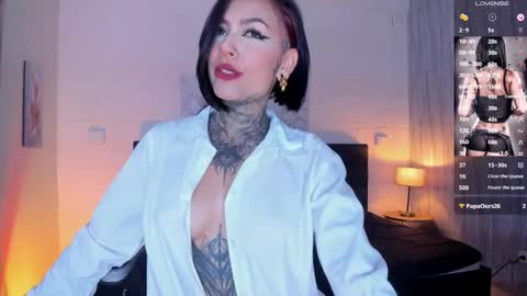 Snapshot of abrilfaccini chatting on November 12, 1:33 pm ABRILFACCINI online show from November 12, 1:33 pm