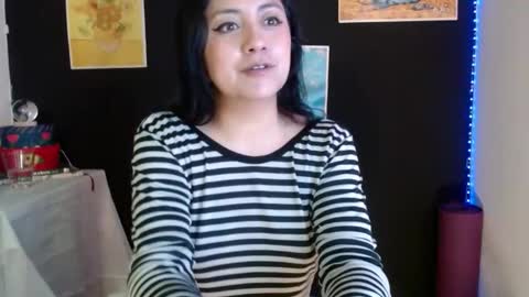 Absenta vert online show from January 12, 11:43 pm