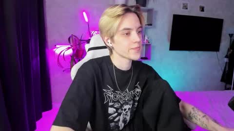 Nick online show from March 8, 12:09 pm