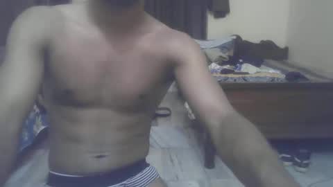 Snapshot of abusaada20 chatting on January 25, 6:02 pm Thefitguy online show from January 25, 6:02 pm