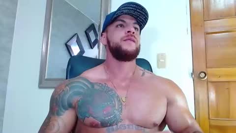 Snapshot of ace_owens chatting on January 7, 8:21 pm ace_owens online show from January 7, 8:21 pm