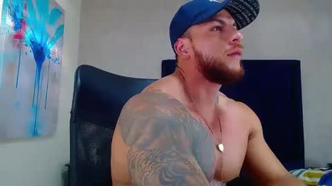 Snapshot of ace_owens chatting on February 28, 10:06 pm ace_owens online show from February 28, 10:06 pm