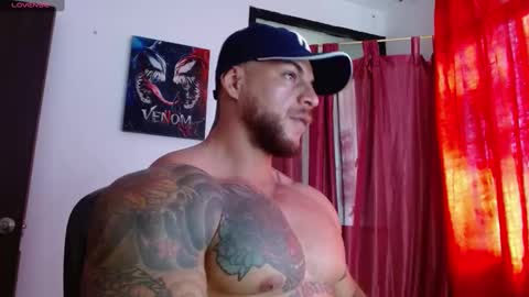 Snapshot of ace_owens chatting on September 29, 8:35 pm ace_owens online show from September 29, 8:35 pm