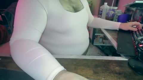 Snapshot of acedhappyman chatting on February 13, 3:46 am acedhappyman online show from February 13, 3:46 am