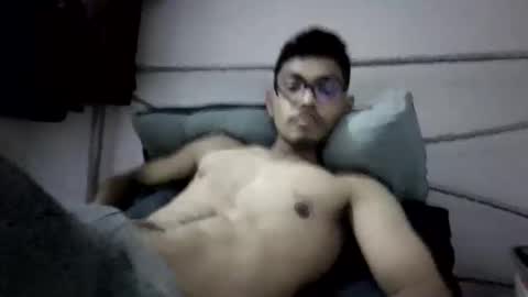 Snapshot of achinthamethsara chatting on May 9, 12:27 am Acha online show from May 9, 12:27 am