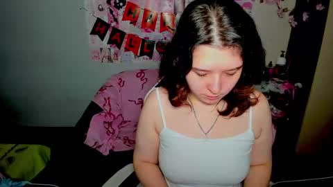 Snapshot of acid_kate chatting on October 28, 12:58 am Kate online show from October 28, 12:58 am