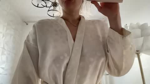 Snapshot of acidmelanie chatting on July 12, 3:58 pm Melanie online show from July 12, 3:58 pm