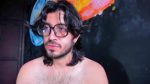 Snapshot of ackerman_eren_ chatting on November 5, 2:28 pm R. online show from November 5, 2:28 pm