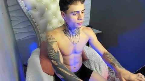 Snapshot of acxel_prescot chatting on February 25, 9:02 pm Acxel online show from February 25, 9:02 pm