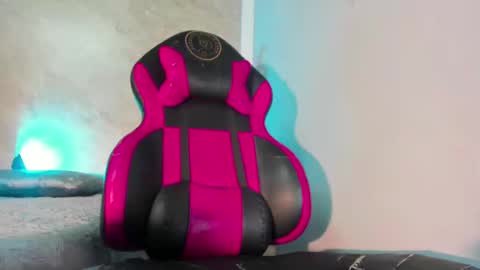 ada_brooke online show from January 8, 9:42 am