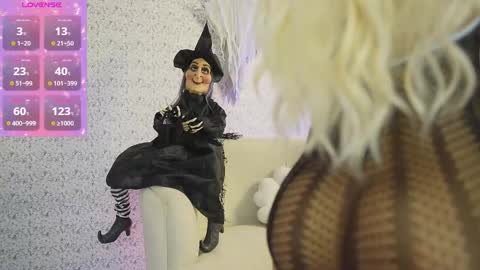 Ada Blue online show from October 17, 2:48 am