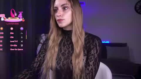 Snapshot of adalin_moore chatting on October 12, 8:52 pm Ada online show from October 12, 8:52 pm