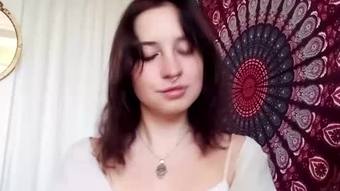 Adalyn online show from October 20, 6:36 am